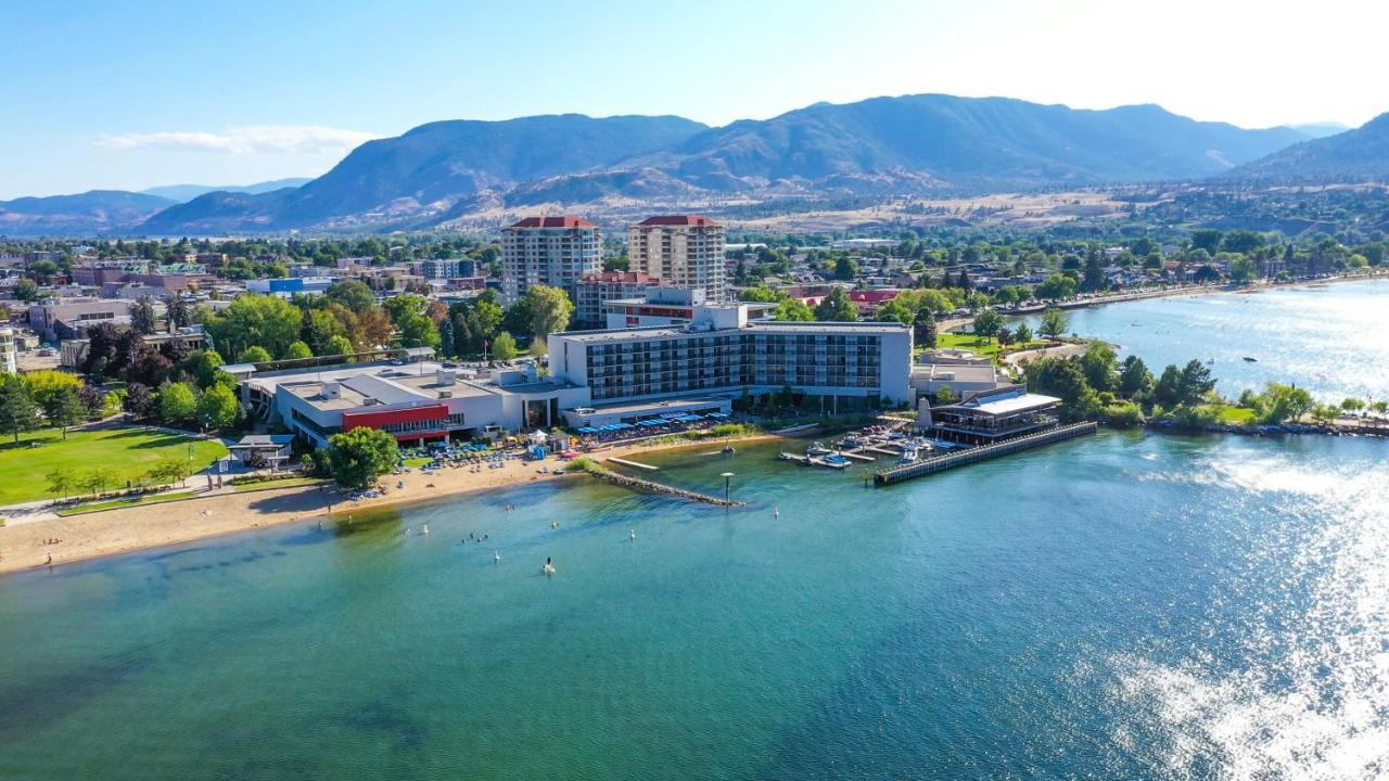 Penticton Lakeside Resort Екстер'єр фото